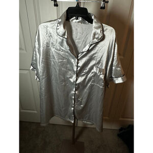 Unbranded Plus 4X Silver and Black Pajamas